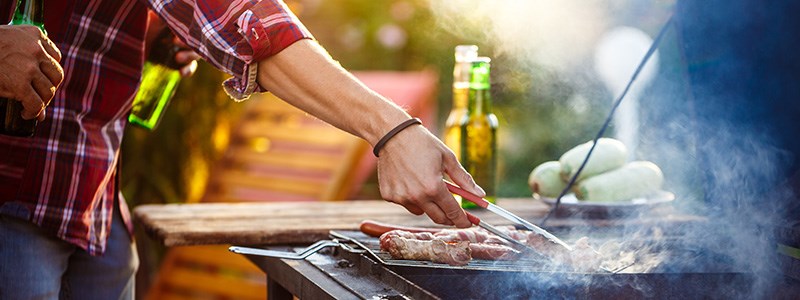 Grill deliciously. With taste and quality equipment