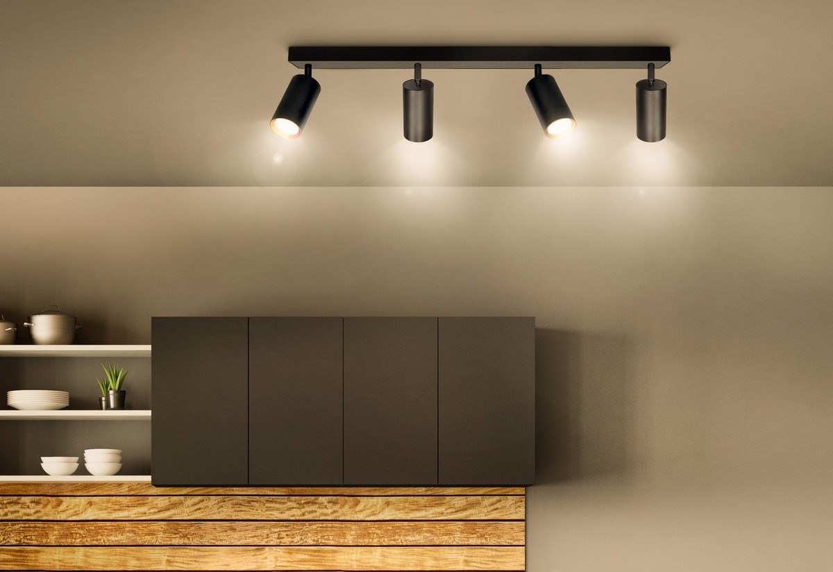 Kitchen and dining room
