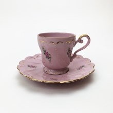 Cup and saucer Nero in pink color